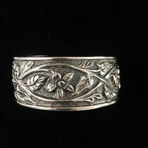 Silpada garden inspired cuff bracelet